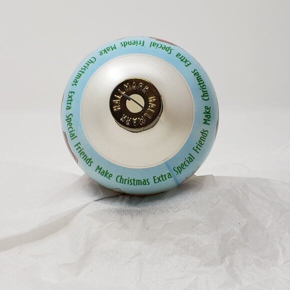 1991 Hallmark Extra Special Friends Glass Bulb Keepsake Holiday Ornament - Picture 7 of 9
